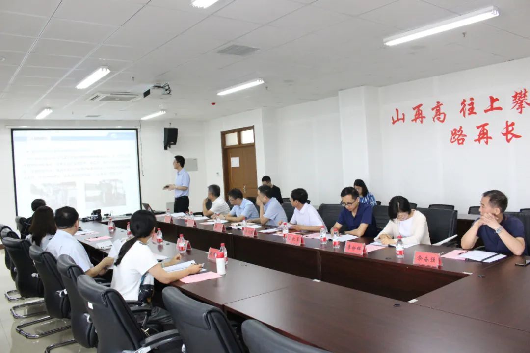 西安交通大学青岛研究院第二届理事会第七次会议顺利召开(图2) 西安交通大学青岛研究院第二届理事会第七次会议顺利召开(图2)